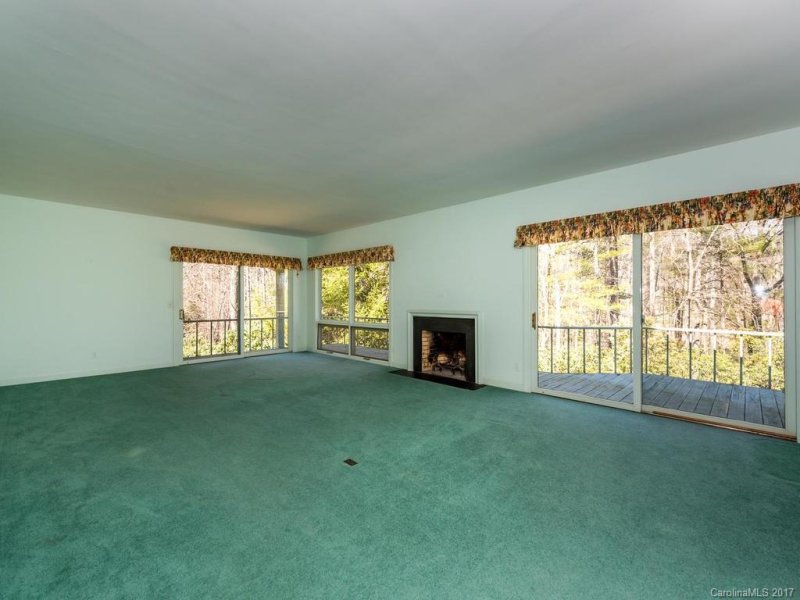 Property image 4 at 336 Fairway Drive, Hendersonville, NC 28739