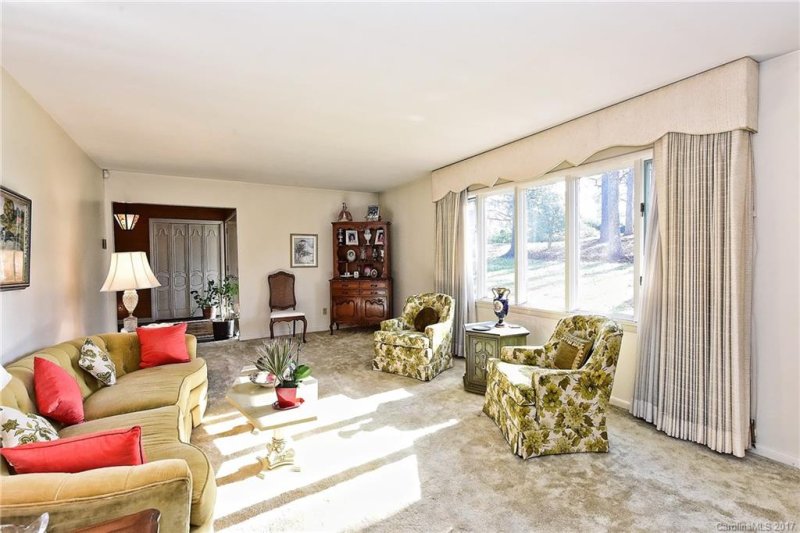 Property image 4 at 2130 Valencia Terrace, Charlotte, NC 28226