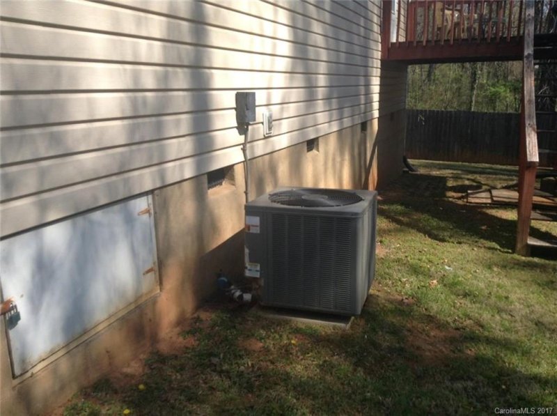 Property image 5 at 5400 Grenelefe Village Road, Charlotte, NC 28269