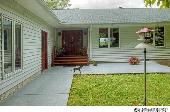 50 Timberlane Circle