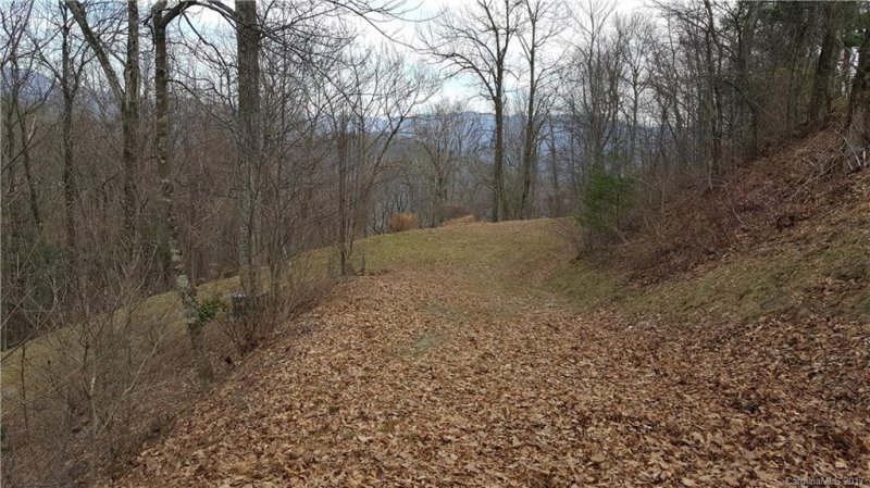 Property image 5 at 192 Skycliff Drive, Asheville, NC 28804