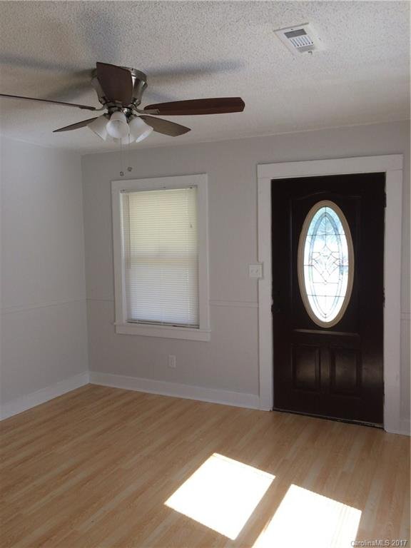 Property image 2 at 429 Skyland Avenue, Charlotte, NC 28205