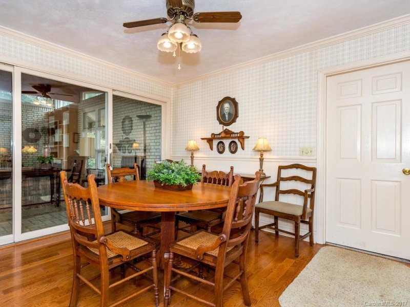 Property image 5 at 928 Toxaway Court, Hendersonville, NC 28791