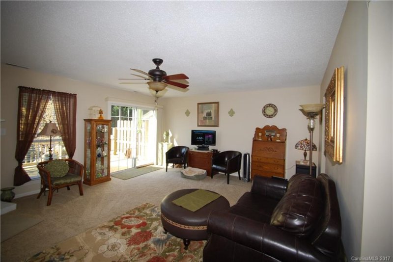 Property image 2 at 1662 C Robins Nest Court, Gastonia, NC 28054