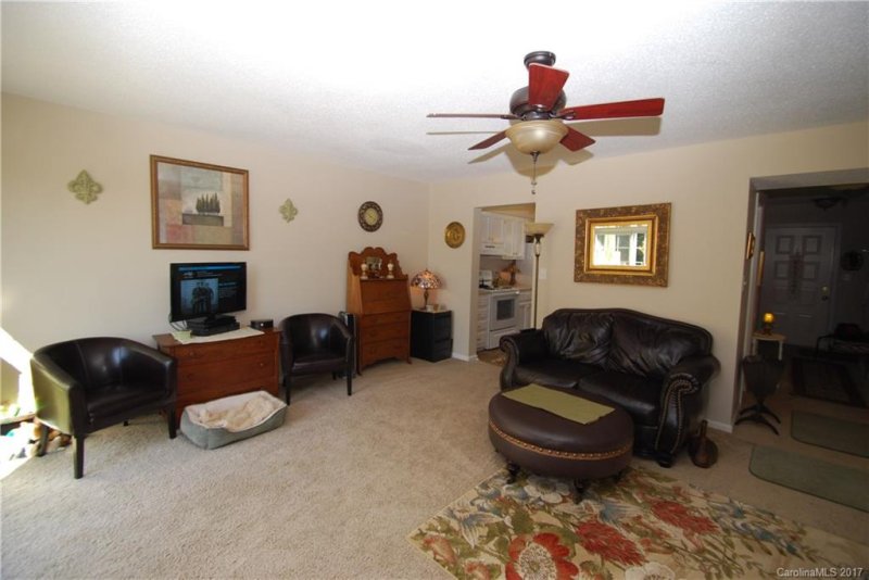 Property image 3 at 1662 C Robins Nest Court, Gastonia, NC 28054
