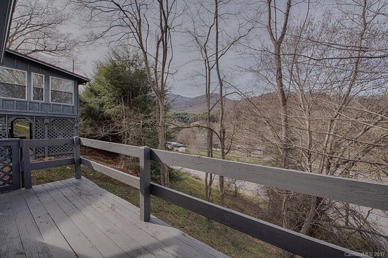 Property image 3 at 122 Ravenridge Road, Maggie Valley, NC 28751