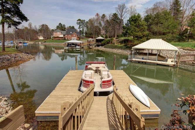 Property image 3 at 142 Normandy Road, Mooresville, NC 28117