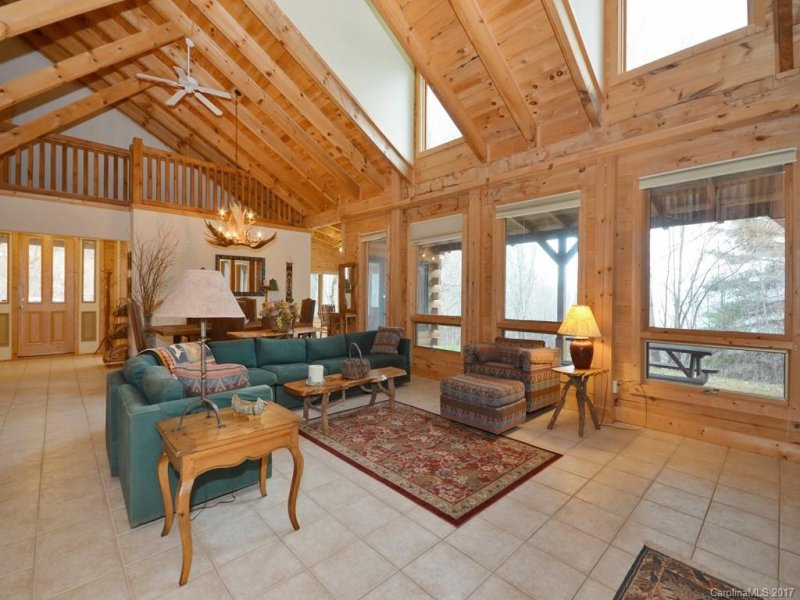 Property image 4 at 1031 Hyacinth Drive, Clyde, NC 28721