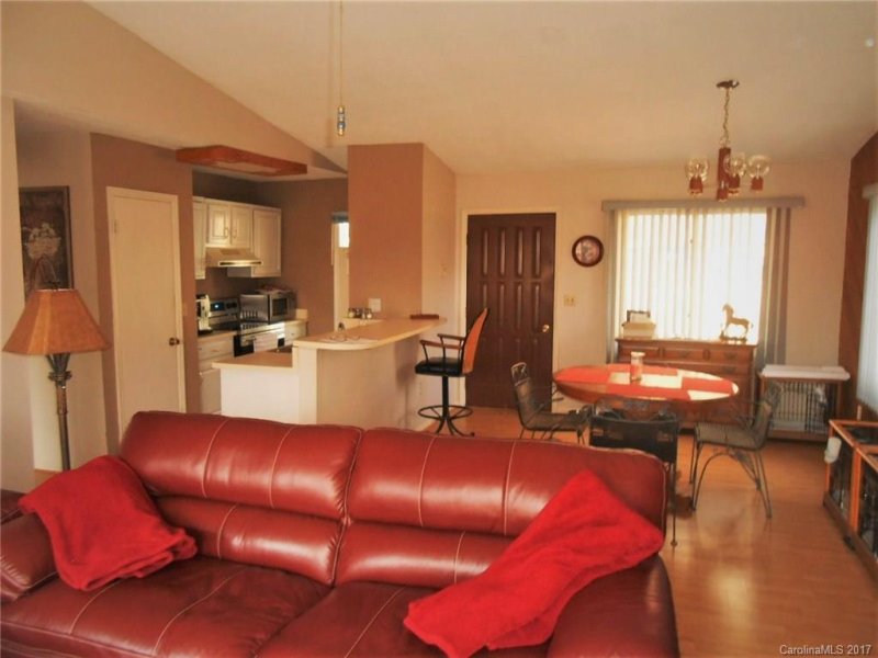 Property image 4 at 662 Locust Drive, Maggie Valley, NC 28751