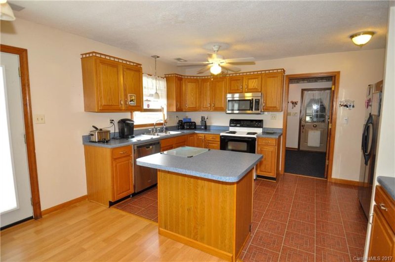 Property image 4 at 2200 Medlin Court, Kannapolis, NC 28083