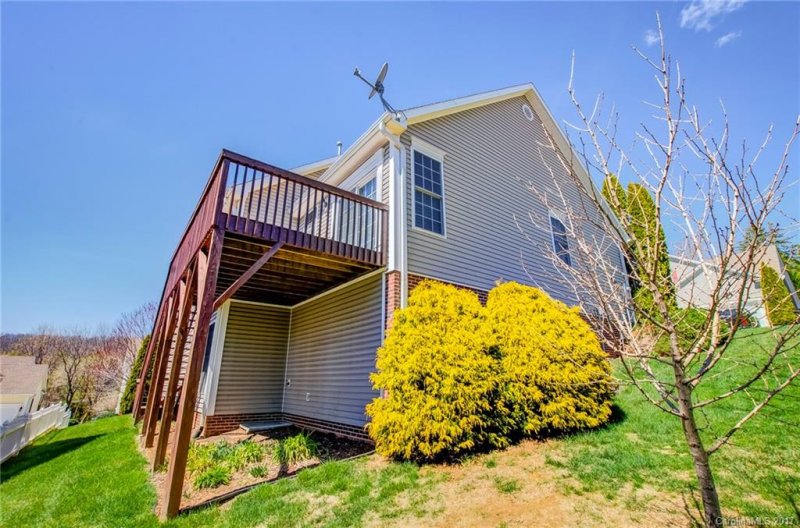 Property image 4 at 108 Willow Oak Drive, Asheville, NC 28805