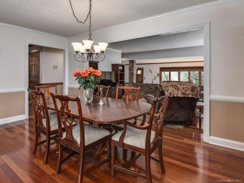 Property image 5 at 8 Sourwood Lane, Fletcher, NC 28732