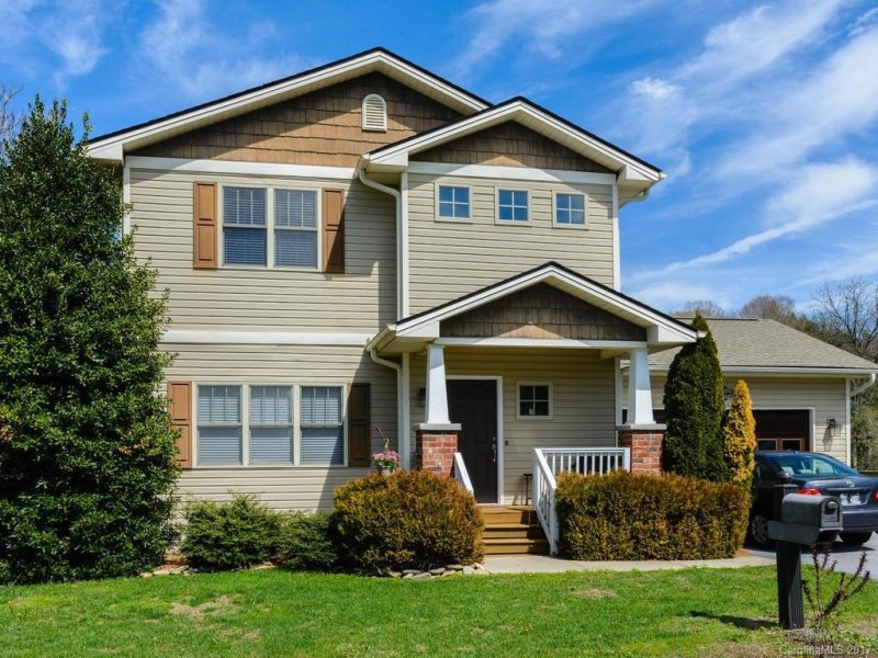 Property image 2 at 174 Springfield Meadow Drive, Etowah, NC 28729