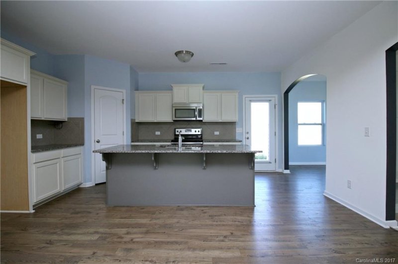 Property image 4 at 2300 Bloomfield Drive, Kannapolis, NC 28081