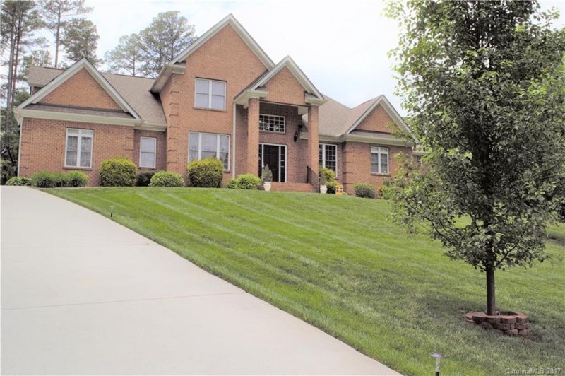 Property image 2 at 114 Cabana Drive, Mooresville, NC 28117