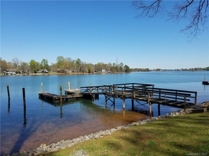 Property image 5 at 8061 Lucky Creek Lane, Denver, NC 28037