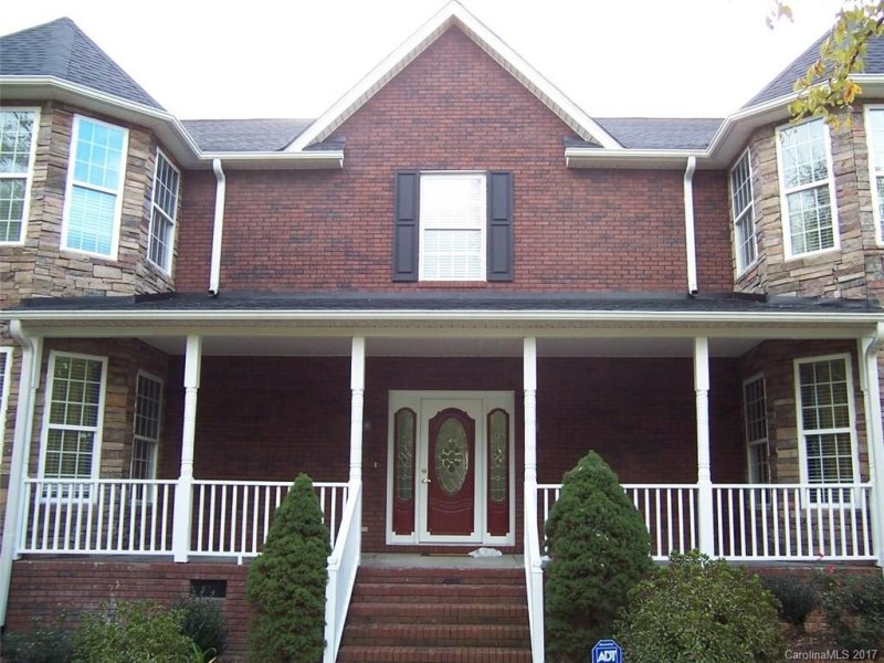 Property image 2 at 434 Laurel Crest Drive, Kannapolis, NC 28081