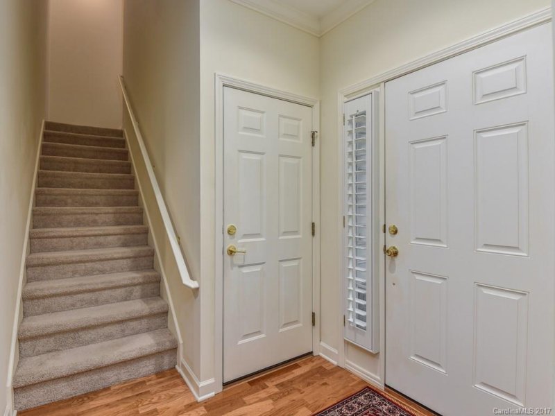 Property image 3 at 29 Victoria Park Drive, Hendersonville, NC 28792