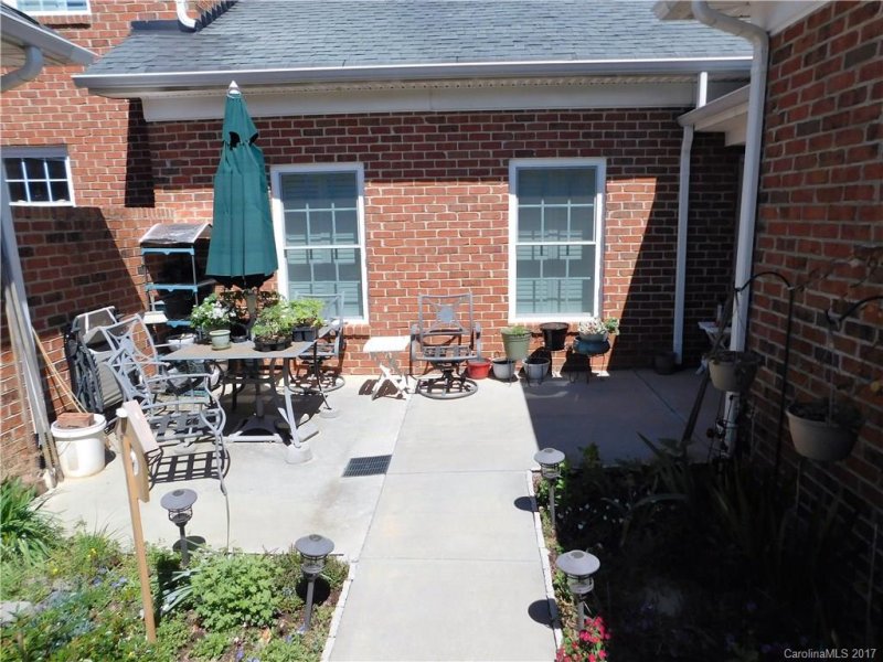 Property image 4 at 331 Liverpool Road, Rock Hill, SC 29730