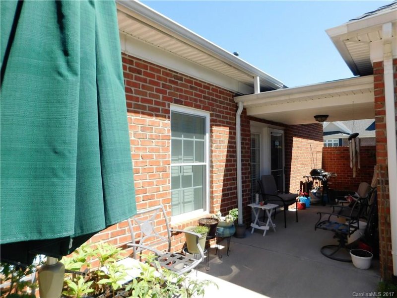 Property image 5 at 331 Liverpool Road, Rock Hill, SC 29730