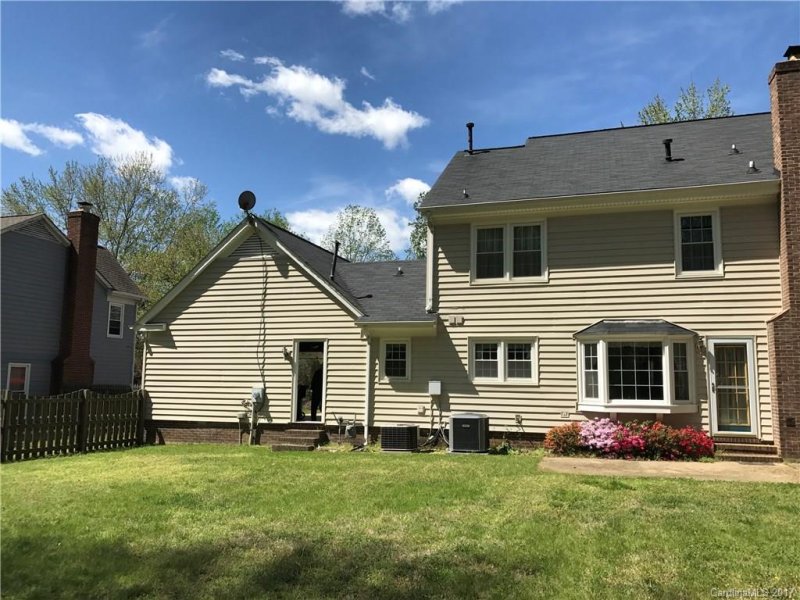 Property image 4 at 3818 Coopersdale Road, Charlotte, NC 28273