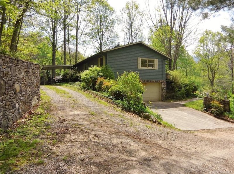 Property image 2 at 32 Little Mountain Road, Maggie Valley, NC 28751