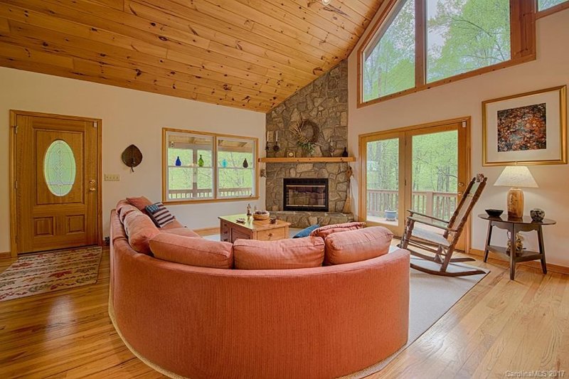 Property image 3 at 605 Nottingham Road, Maggie Valley, NC 28751