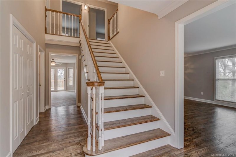 Property image 2 at 308 Blakewood Court, Asheville, NC 28803