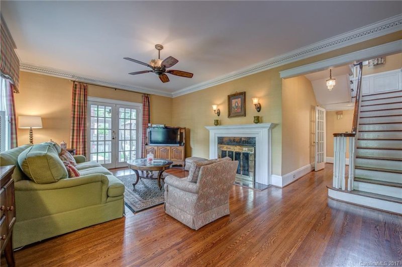 Property image 2 at 1123 S Belvedere Avenue, Gastonia, NC 28054