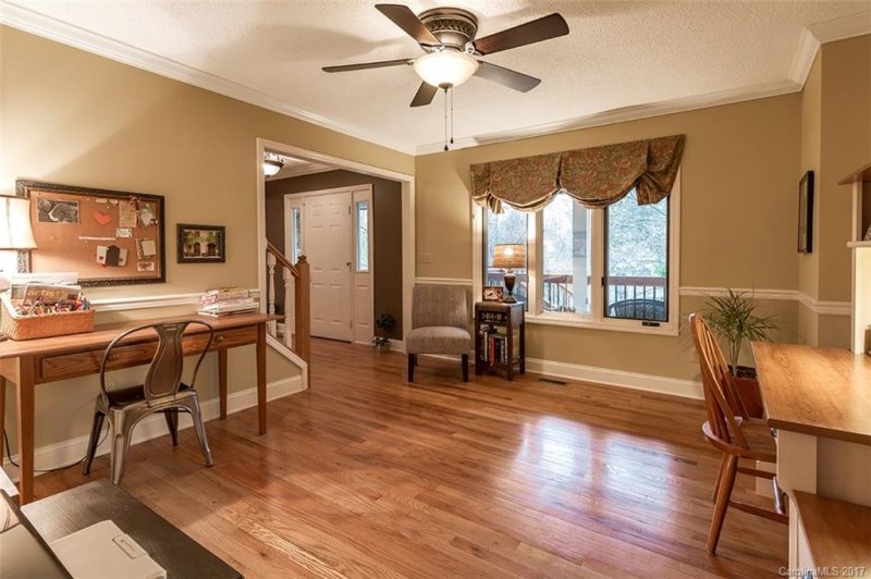 Property image 4 at 204 Weston Way, Asheville, NC 28803