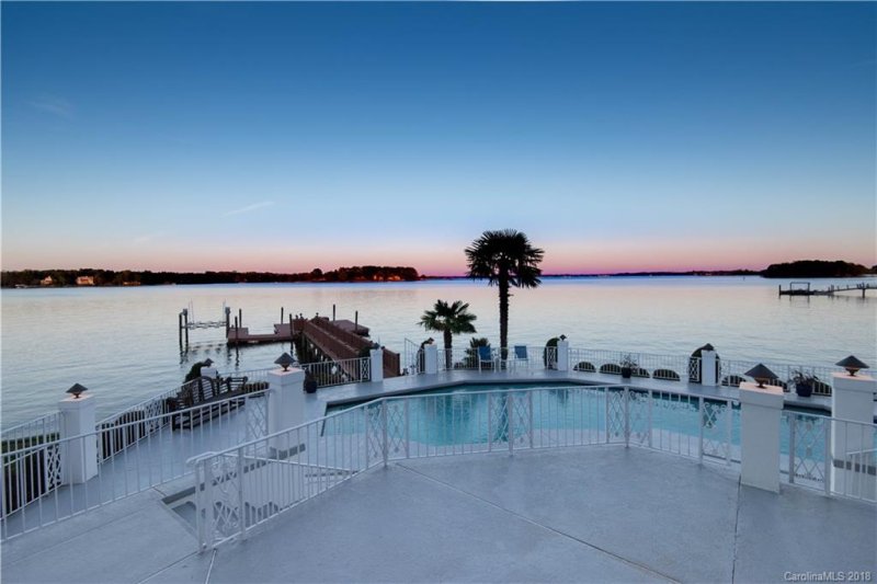 Property image 3 at 3436 Governors Island Drive, Denver, NC 28037