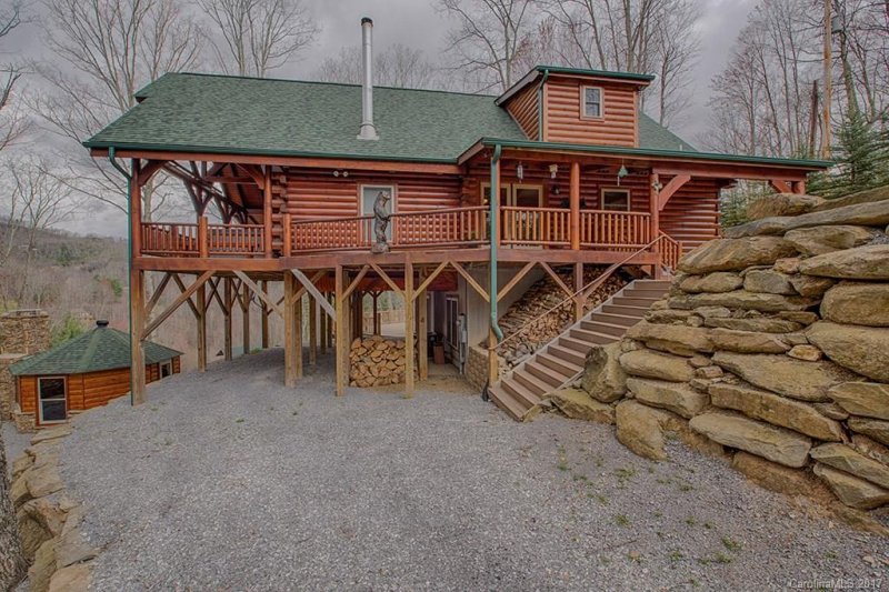 Property image 3 at 894 Huckleberry Drive, Maggie Valley, NC 28751