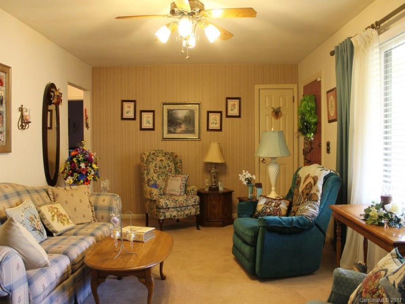 Property image 2 at 130 Moody Street, Hendersonville, NC 28739