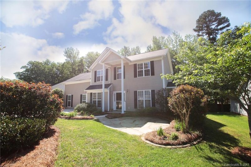 Property image 2 at 3122 Pine Pointe Street, Stallings, NC 28104