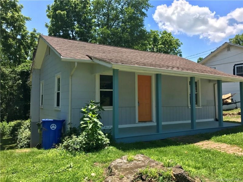 Property image 3 at 10 Douglas Place, Asheville, NC 28803