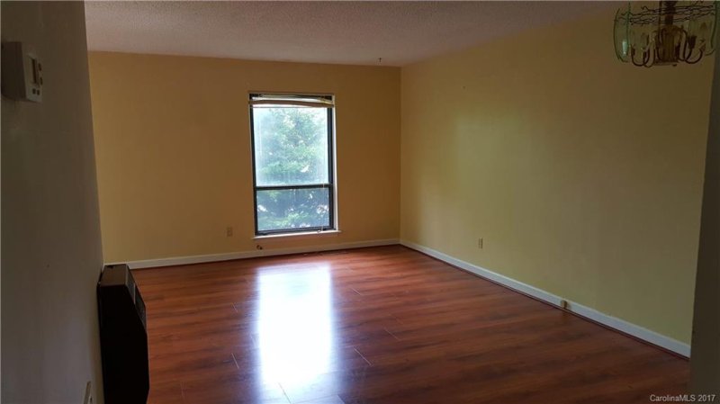 Property image 3 at 4340 N Center Street, Hickory, NC 28601