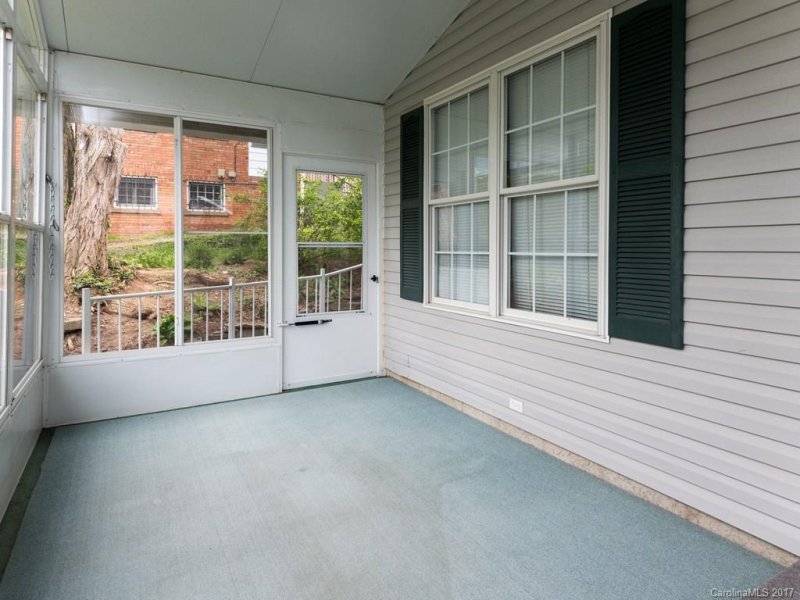 Property image 3 at 83 Madison Avenue, Asheville, NC 28801