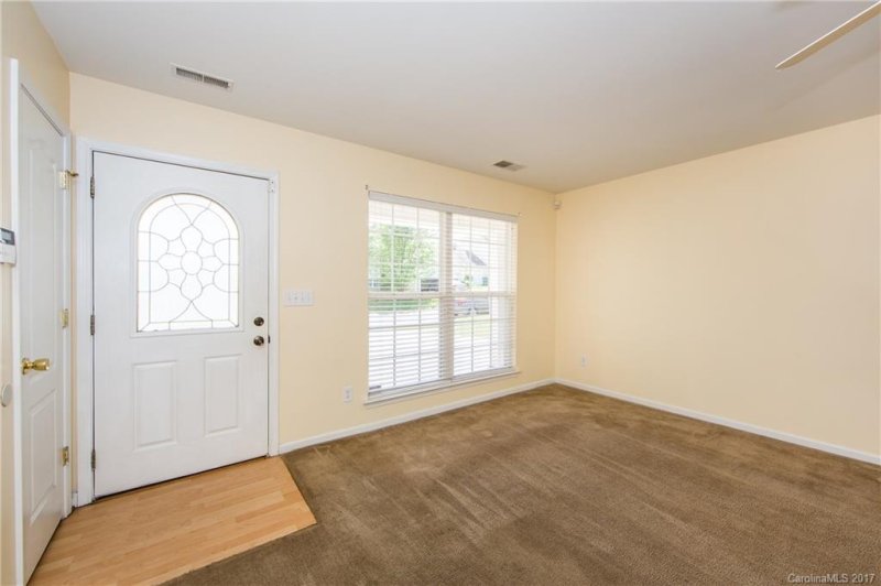 Property image 3 at 7117 Angela Marie Court, Charlotte, NC 28215