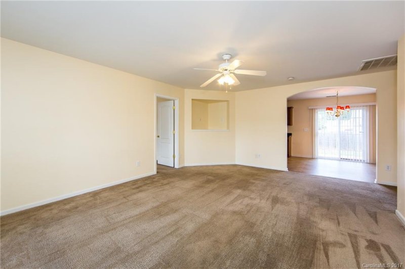 Property image 4 at 7117 Angela Marie Court, Charlotte, NC 28215