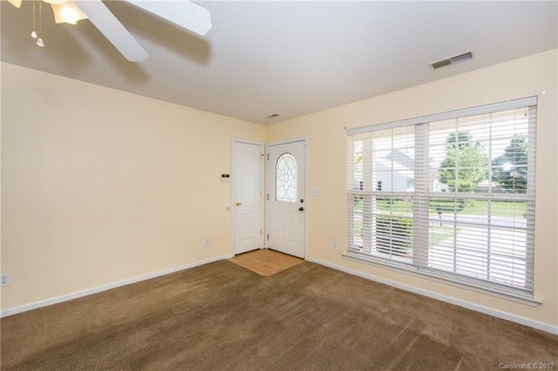 Property image 5 at 7117 Angela Marie Court, Charlotte, NC 28215