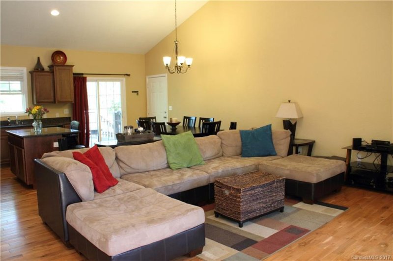 Property image 4 at 177 Twin Lakes Drive, Candler, NC 28715