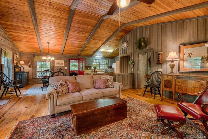 Property image 4 at 10 Zenith Drive, Waynesville, NC 28785