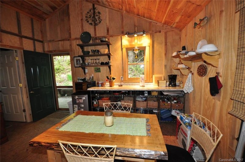 Property image 4 at 28 Caddis Court, Marshall, NC 28753