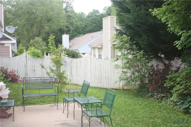 Property image 3 at 5701 Ebley Lane, Charlotte, NC 28227