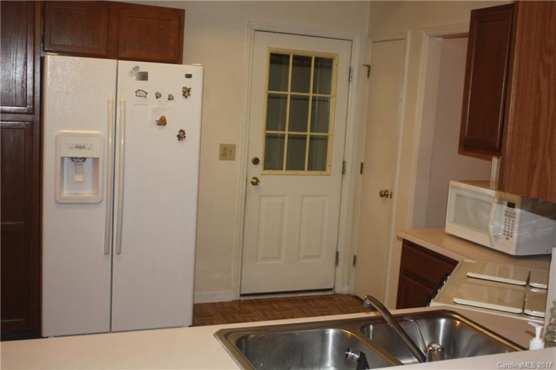 Property image 4 at 5701 Ebley Lane, Charlotte, NC 28227