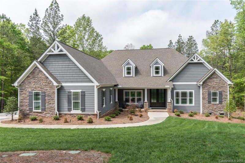 7218 Windy Ridge Drive