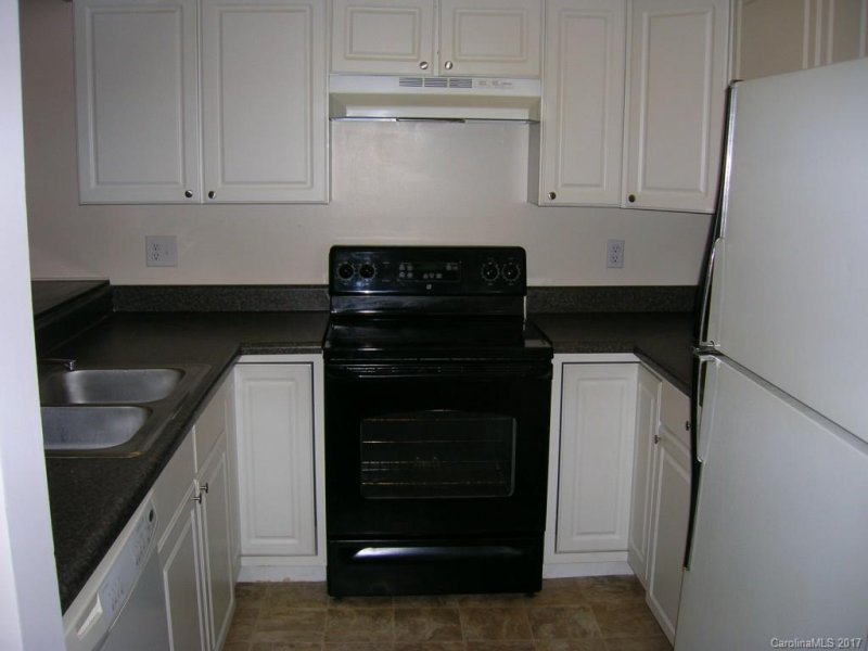Property image 3 at 1863 J Julian Lane, Charlotte, NC 28208