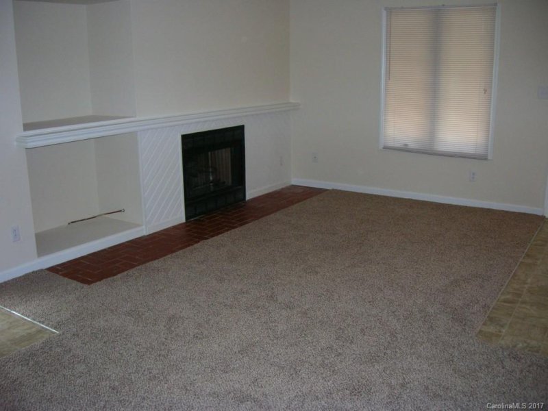 Property image 5 at 1863 J Julian Lane, Charlotte, NC 28208