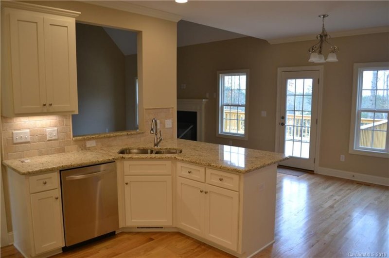 Property image 5 at 143 Orchard Farm Lane, Mooresville, NC 28117