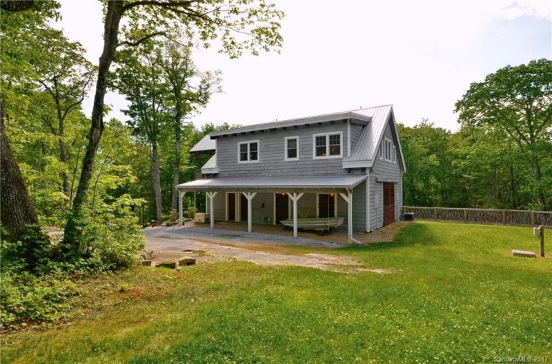 Property image 2 at 118 Rough Bark Road, Sapphire, NC 28774